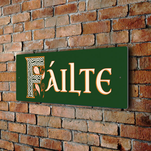 Falit Sign Fáilte Sign | Irish Welcome | Fáilte Decor | Handmade in Ireland